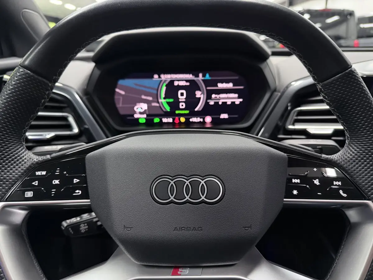 50 quattro 21" 3X S-LINE LEDER+ M-STOELEN/PANO/H-UP/SONOS/DAB/CARPLAY/ADAPT-CRUISE///