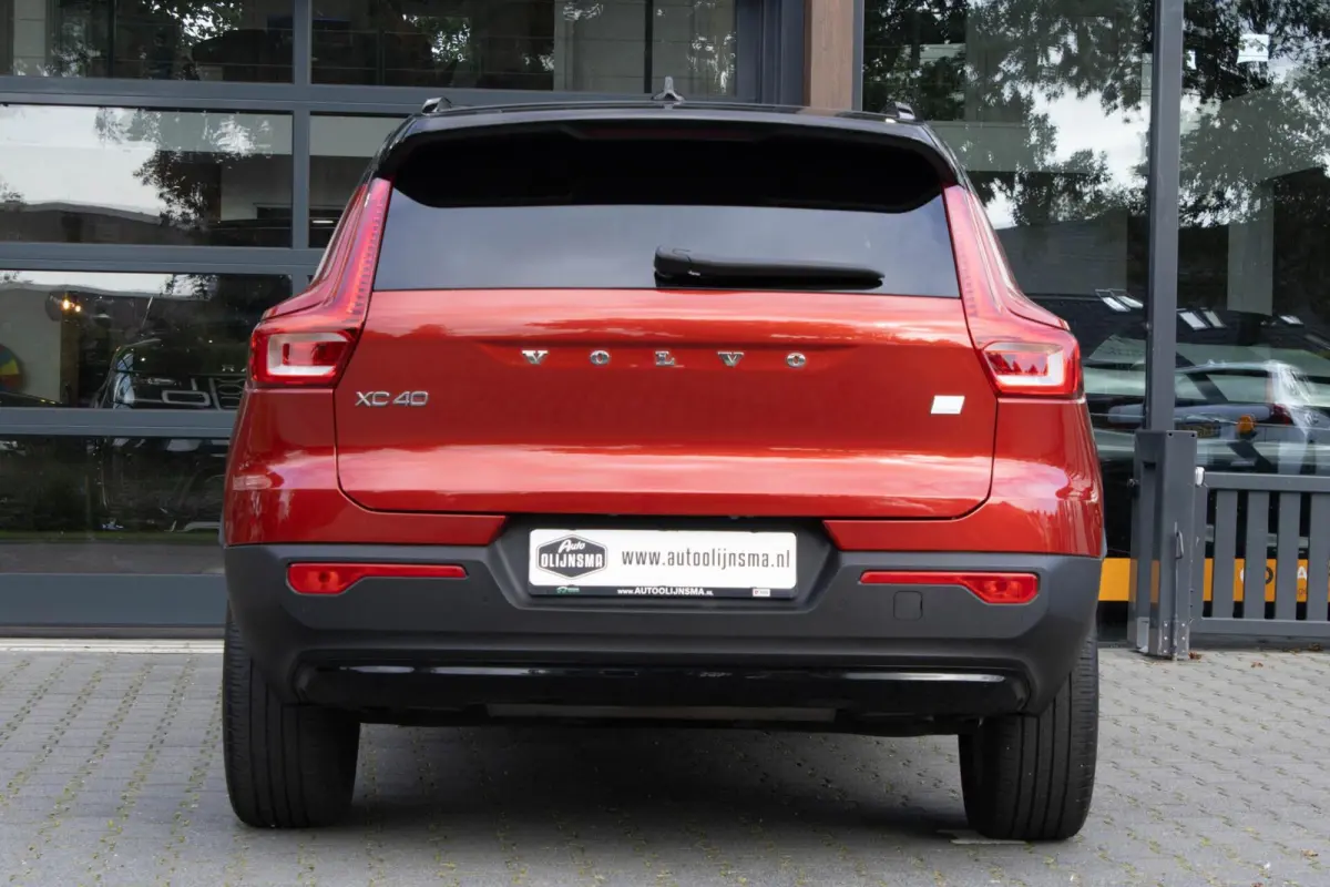 1.5 T4 PHEV R-Design|360 Camera|Pano|Trekhaak|