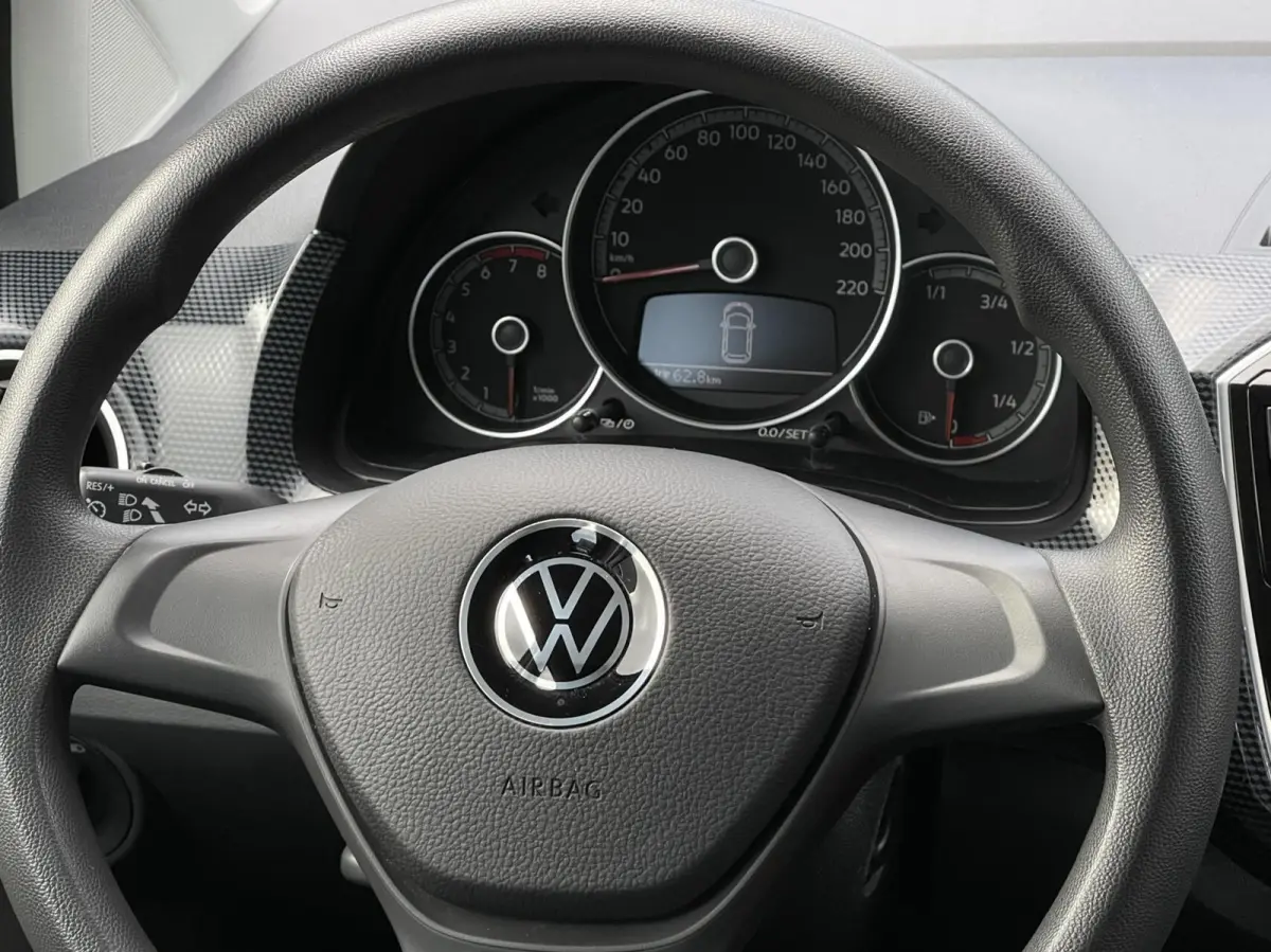 Up! 1.0 Move | CRUISE CONTROL | ACHTERUITRIJCAMERA | DAB+ | STOELVERWARMING | AIRCO