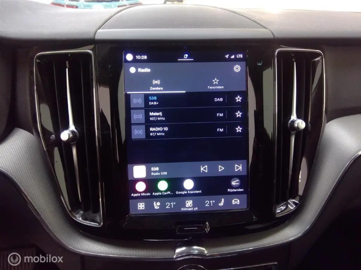 2.0 T6 Plug-in hybrid AWD Plus Bright | Panoramadak | BLISS | Adaptieve Cruise | Pilot Assist | Trekhaak