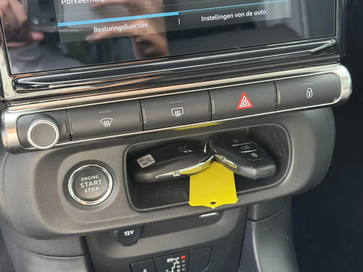 1.2 PureTech Feel Edition | Navigatie | Keyless Entry & Start |  Apple Carplay/Android Auto