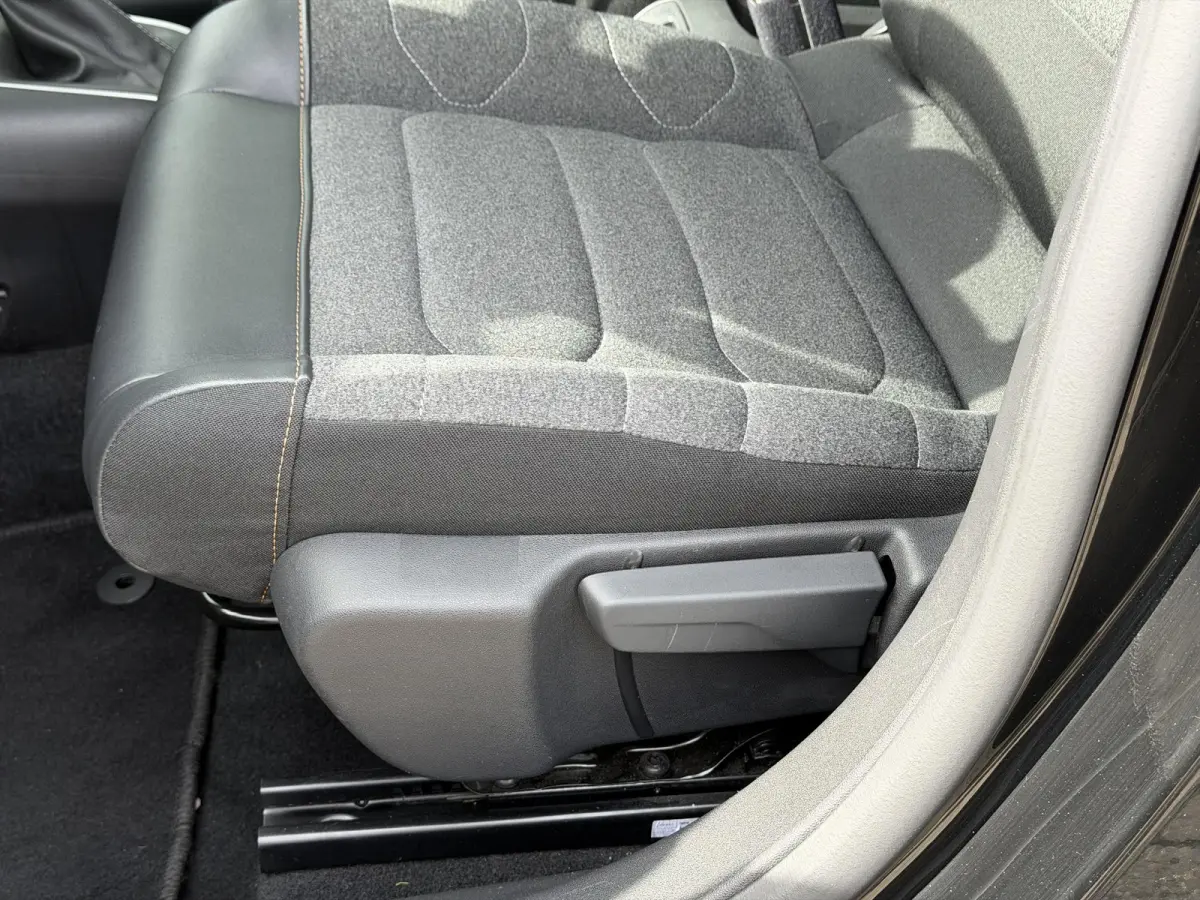 1.2 PureTech Feel Edition | Navigatie | Keyless Entry & Start |  Apple Carplay/Android Auto