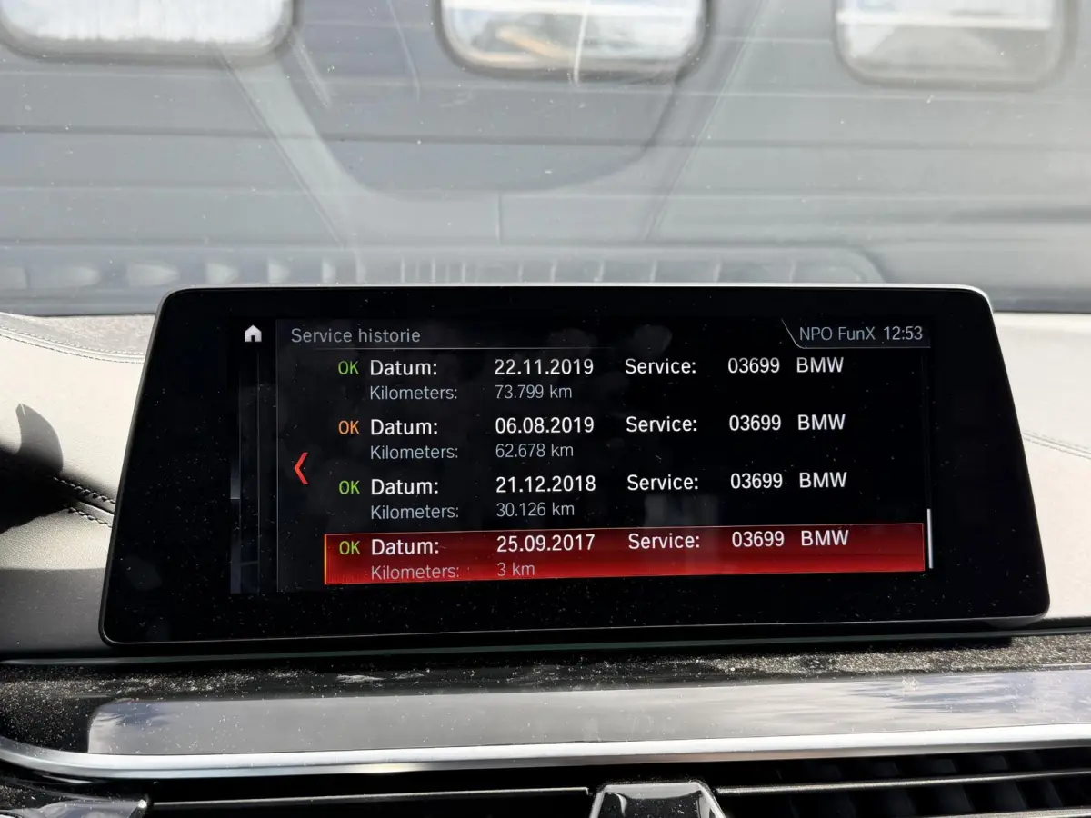 540d xDrive High Executive M-Sport | Panoramadak | 360* Camera | Head-UP | Achteras Bestruring |