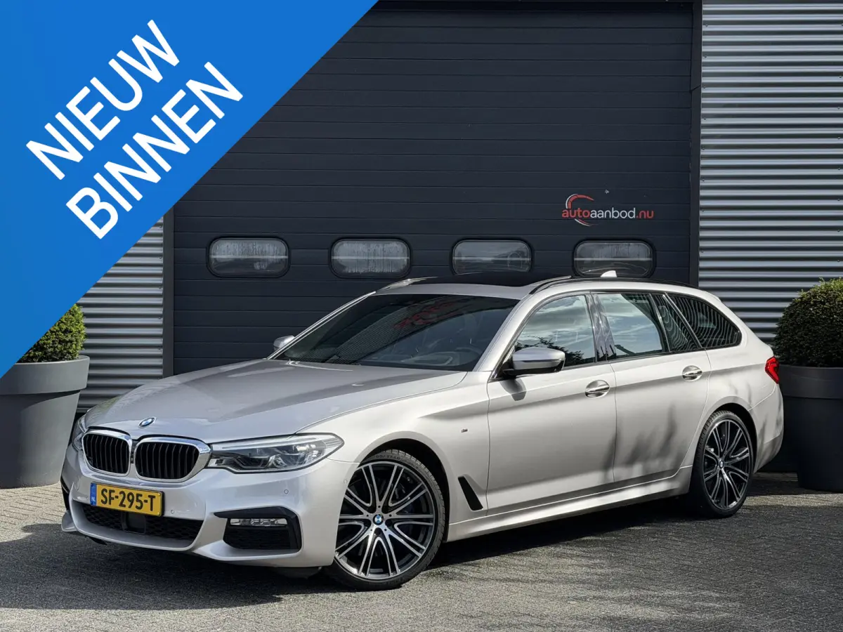 540d xDrive High Executive M-Sport | Panoramadak | 360* Camera | Head-UP | Achteras Bestruring |