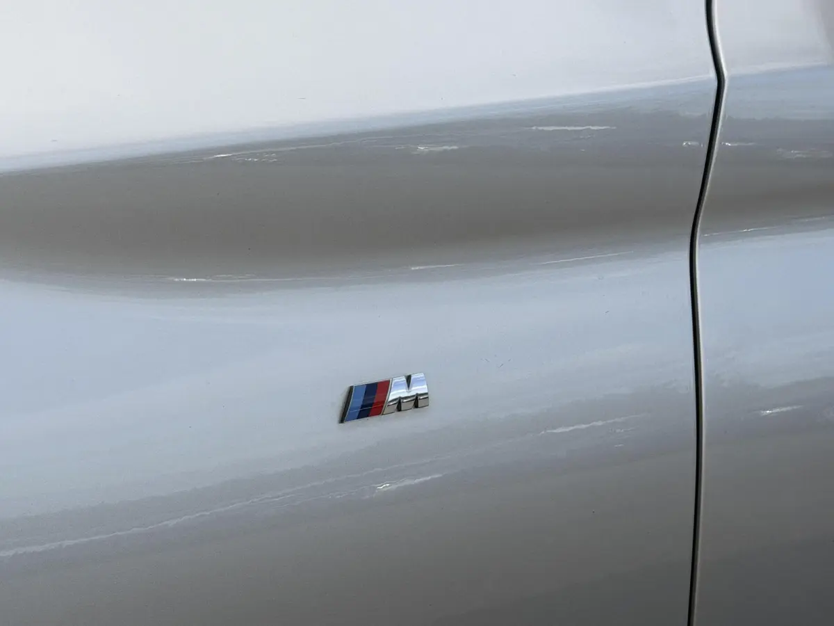540d xDrive High Executive M-Sport | Panoramadak | 360* Camera | Head-UP | Achteras Bestruring |