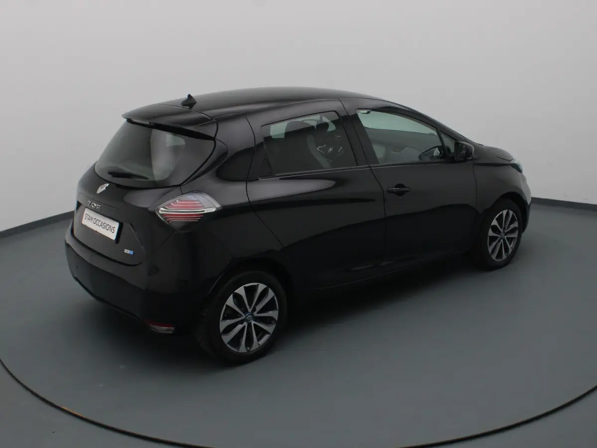 R135 Intens 52 kWh KOOPBATTERIJ Apple Carplay/Android Auto | Climate