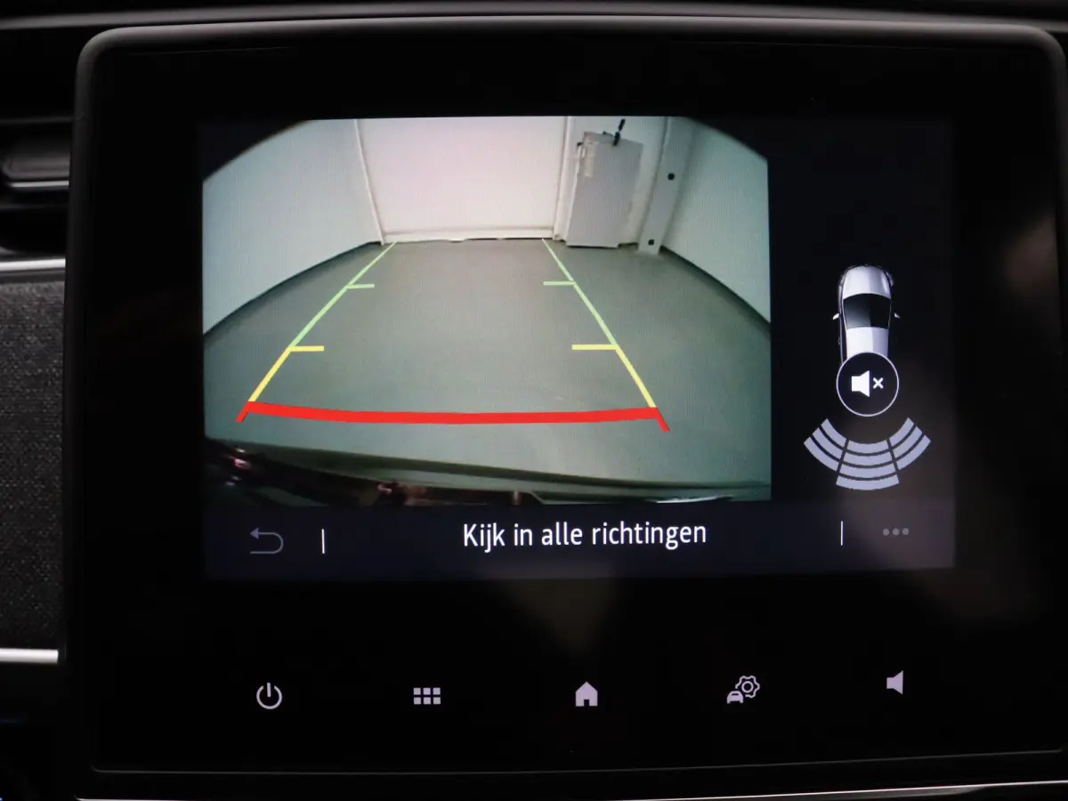 R135 Intens 52 kWh KOOPBATTERIJ Apple Carplay/Android Auto | Climate