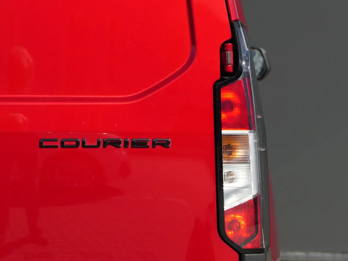 Limited 1.0 EcoBoost | Winter Pack | Navigatie | Lichtmetalen velgen | Camera |