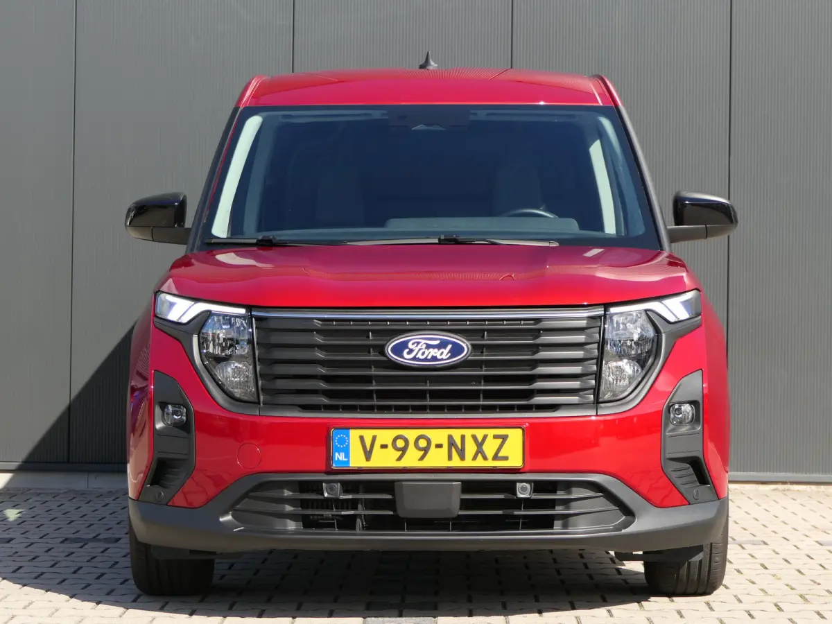 Limited 1.0 EcoBoost | Winter Pack | Navigatie | Lichtmetalen velgen | Camera |
