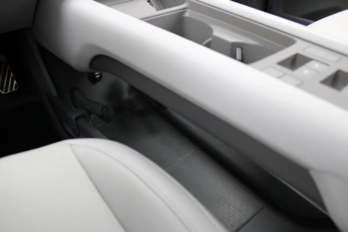 Lounge 77.4 kWh