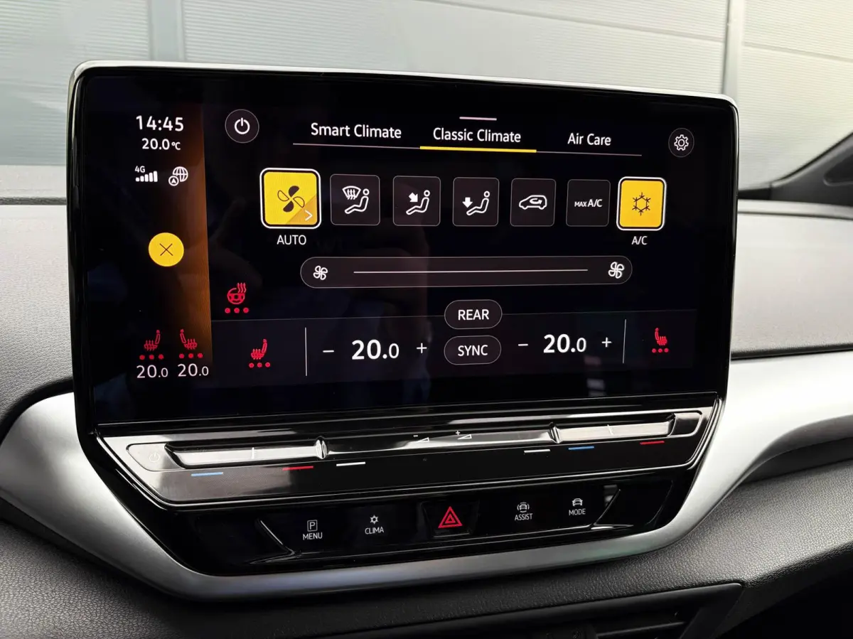 204pk First Max 77 kWh | SoH 91% | Panoramadak | Ergo Stoel | Adaptief Onderstel