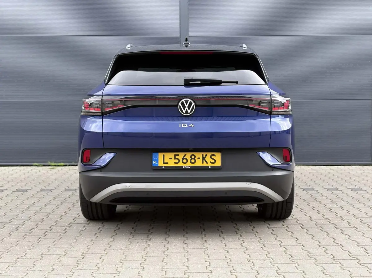 204pk First Max 77 kWh | SoH 91% | Panoramadak | Ergo Stoel | Adaptief Onderstel