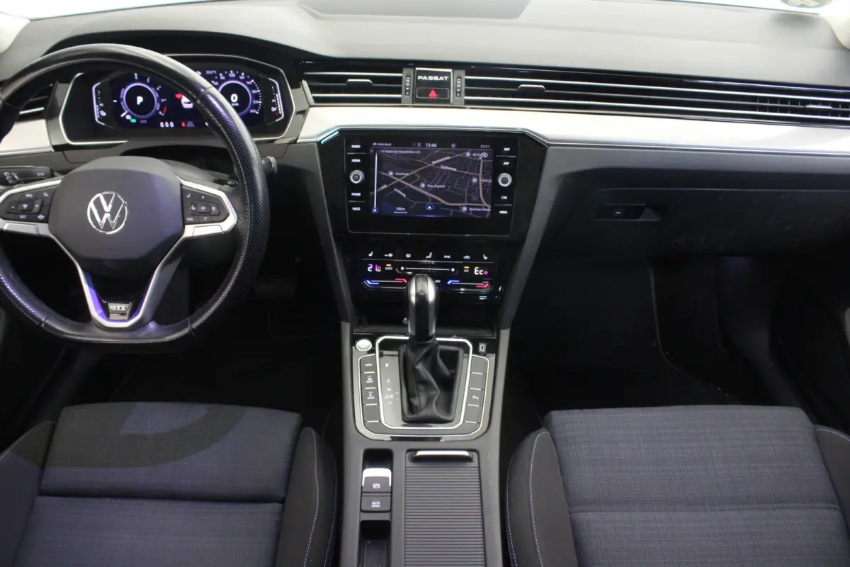 1.4 TSI PHEV GTE Business |Pano|Stoelverw.|Navi|