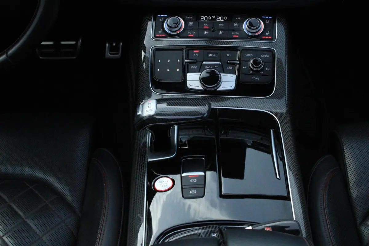4.0 TFSI S8 plus quattro Pro Line+ Softclose Panorama Massage 360 Camera