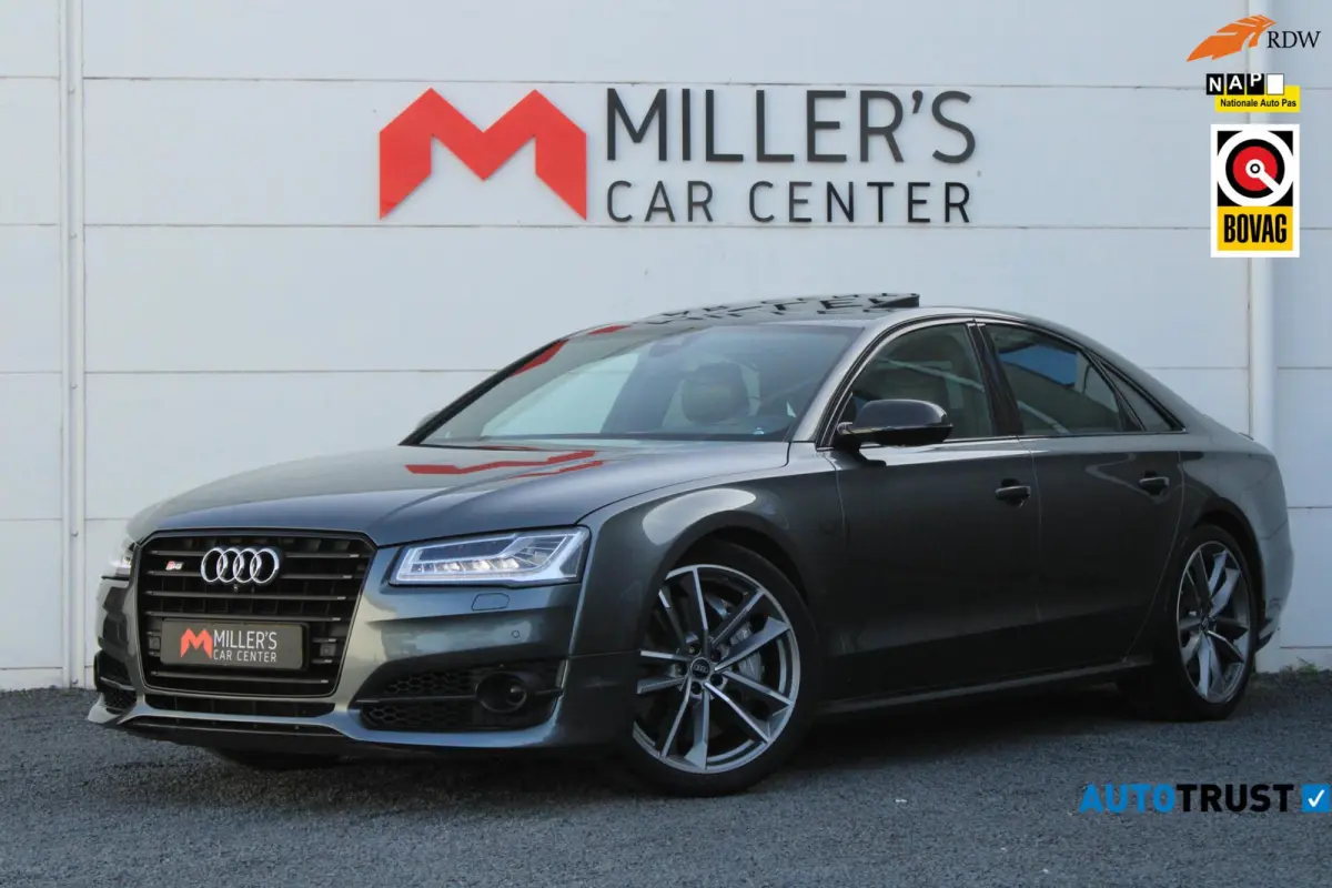 4.0 TFSI S8 plus quattro Pro Line+ Softclose Panorama Massage 360 Camera