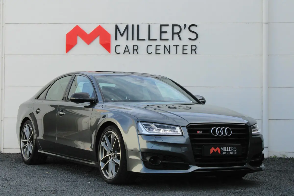 4.0 TFSI S8 plus quattro Pro Line+ Softclose Panorama Massage 360 Camera