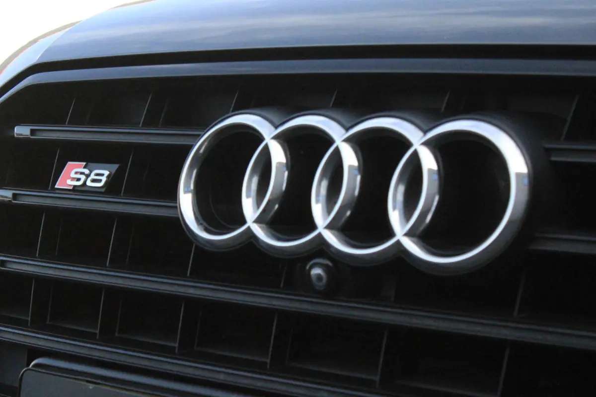 4.0 TFSI S8 plus quattro Pro Line+ Softclose Panorama Massage 360 Camera