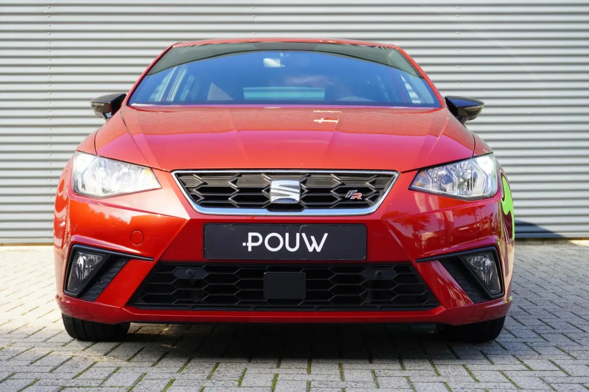 1.0 TSI 95pk FR Business Intense | Beats Audio | Climatronic | Navigatie | Full link