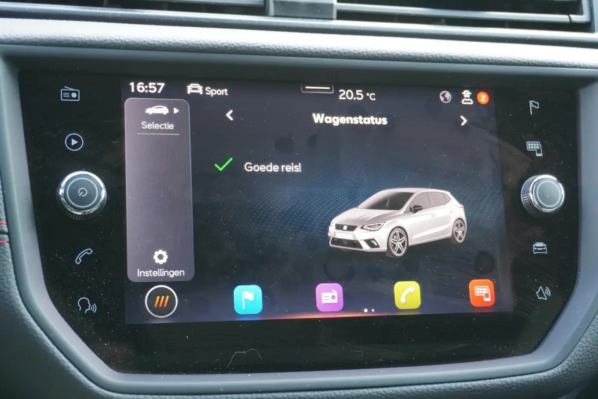 1.0 TSI 95pk FR Business Intense | Beats Audio | Climatronic | Navigatie | Full link