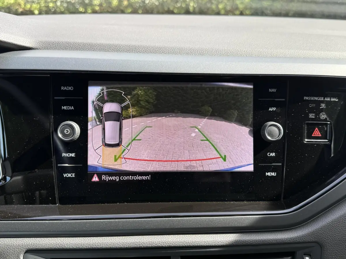 1.0 TSI R-Line Pano|Matrix|IQ|ACC|Camera