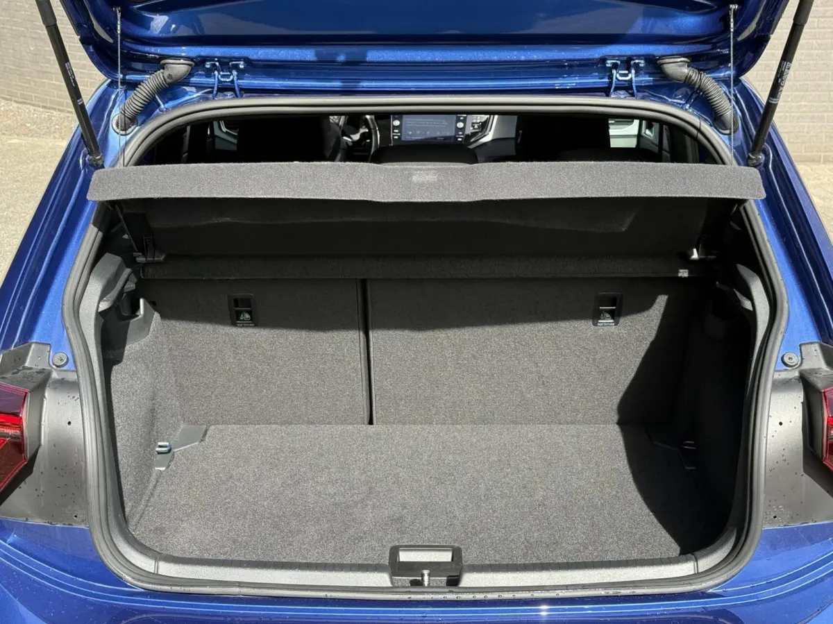 1.0 TSI R-Line Pano|Matrix|IQ|ACC|Camera