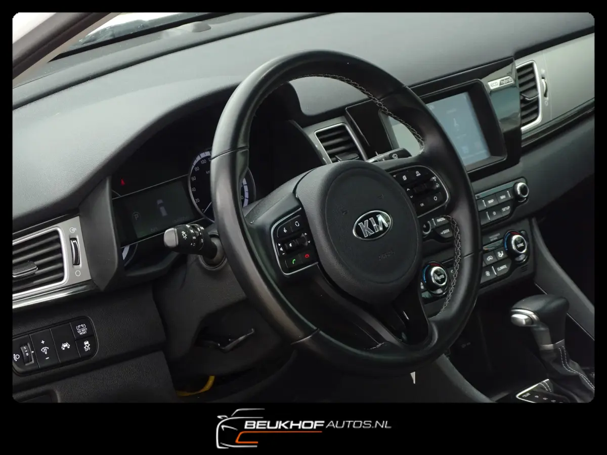 1.6 GDi Hybrid DynamicLine Cam Trekhaak Carplay Nav