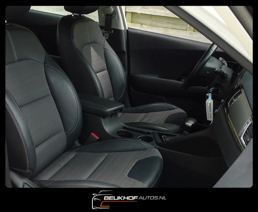 1.6 GDi Hybrid DynamicLine Cam Trekhaak Carplay Nav