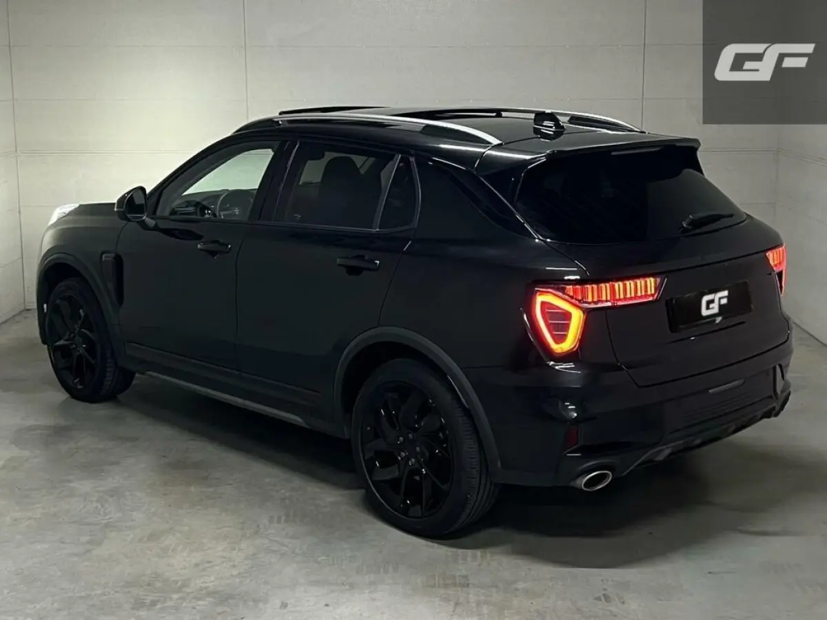 1.5 Plug-in Black Edition Sfeerver. CarPlay 360°