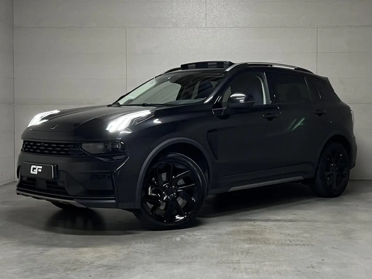 1.5 Plug-in Black Edition Sfeerver. CarPlay 360°