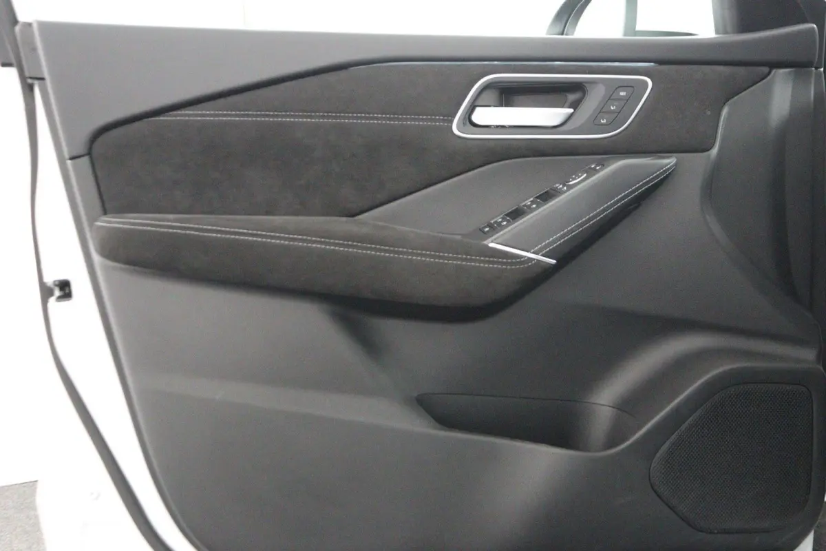 1.3 MHEV Xtronic Tekna Plus | Lederen Bekl. | Panoramadak | BOSE Audio |