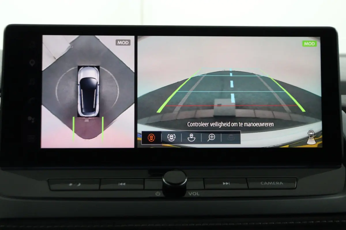 1.3 MHEV Xtronic Tekna Plus | Lederen Bekl. | Panoramadak | BOSE Audio |