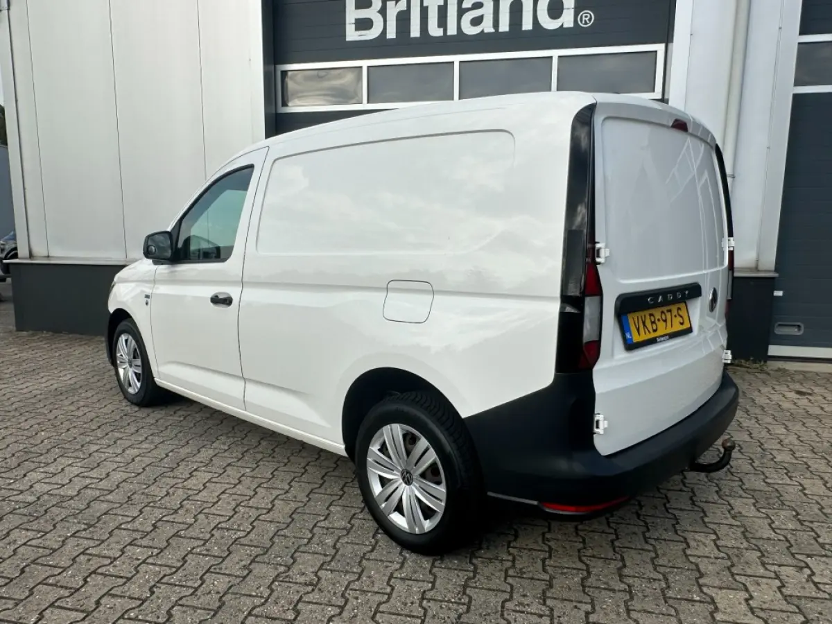 2.0 TDI 6-bak bj2021 *Airco *Cruise *Apple carplay *Trekhaak *NL auto