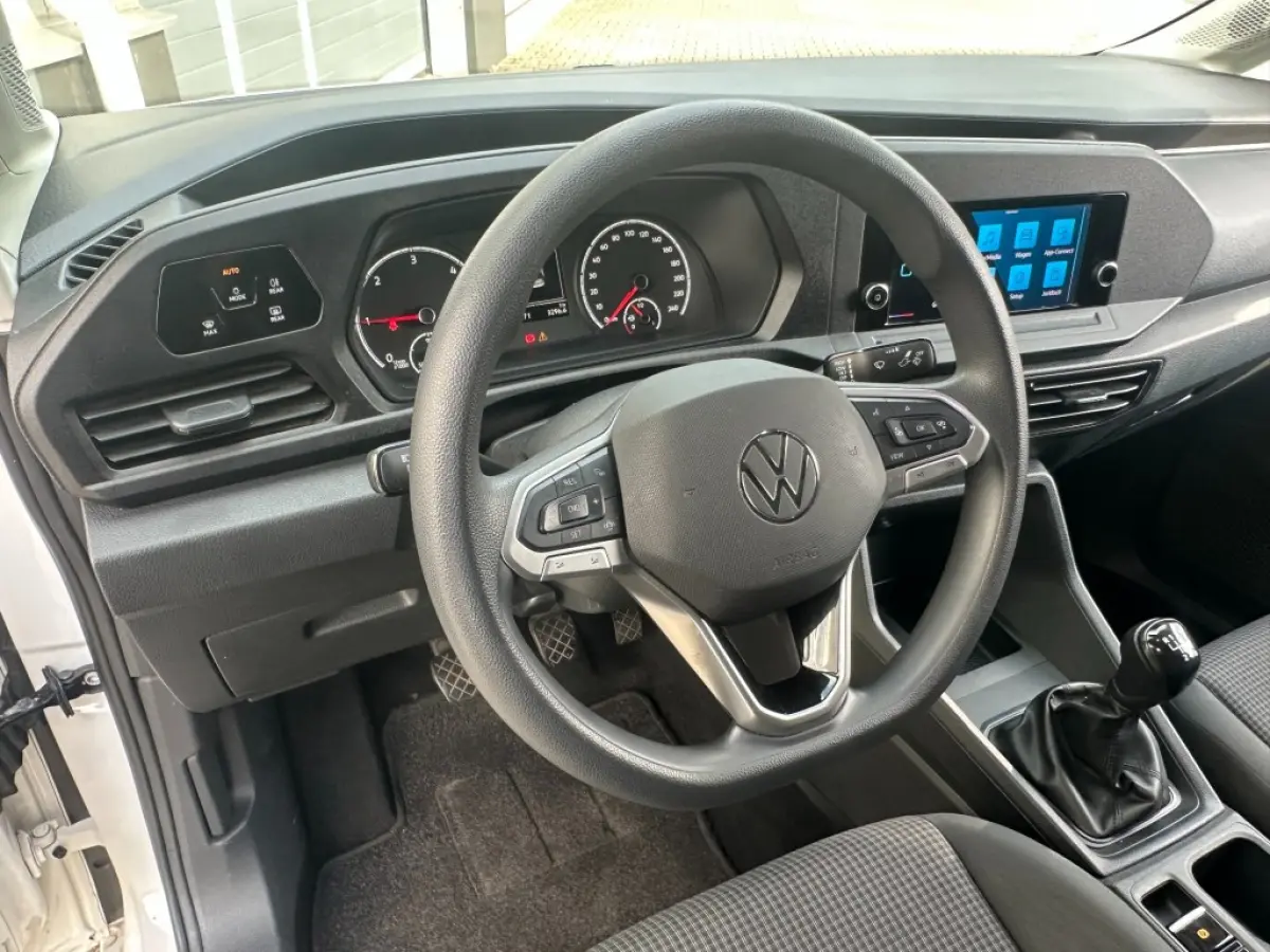 2.0 TDI 6-bak bj2021 *Airco *Cruise *Apple carplay *Trekhaak *NL auto