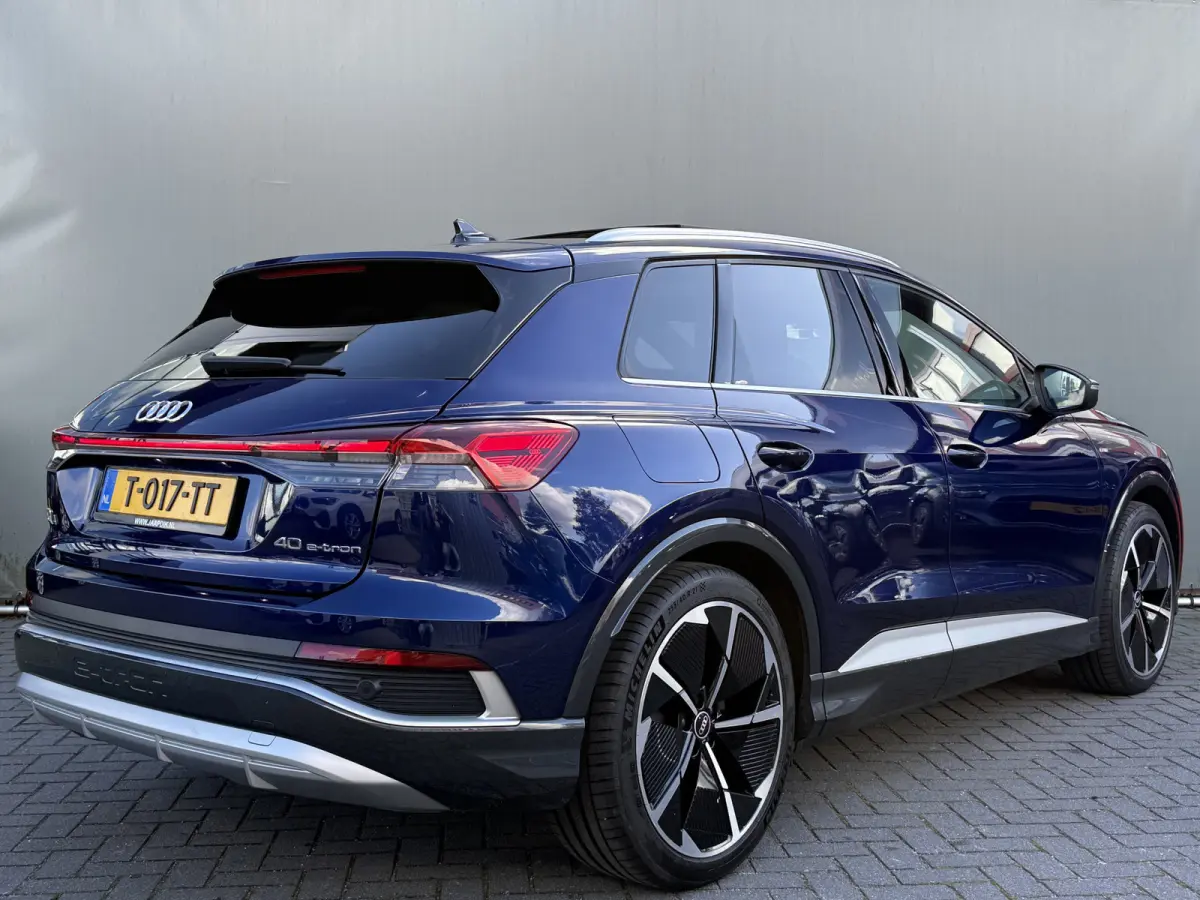 BWJ 2021 40 Launch edition 204 PK S Competition 77 kWh ADAPTIVE CRUISE | 360 CAM. | KEYLESS | PANODAK | MEMORY | RS STOELEN | HUD | DODE HOEK | ELKTR.STOELEN | LEDER | STOELVERW. | ELEK. KLE
