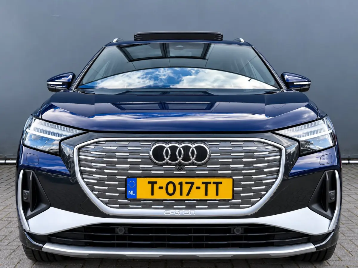 BWJ 2021 40 Launch edition 204 PK S Competition 77 kWh ADAPTIVE CRUISE | 360 CAM. | KEYLESS | PANODAK | MEMORY | RS STOELEN | HUD | DODE HOEK | ELKTR.STOELEN | LEDER | STOELVERW. | ELEK. KLE