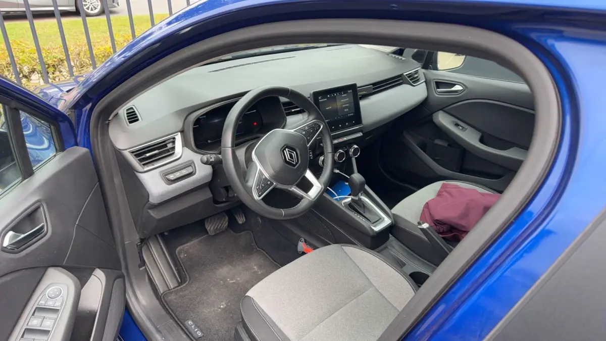 E-Tech full hybrid 145 evolution | Apple Carplay/Android Auto | Pack Look |