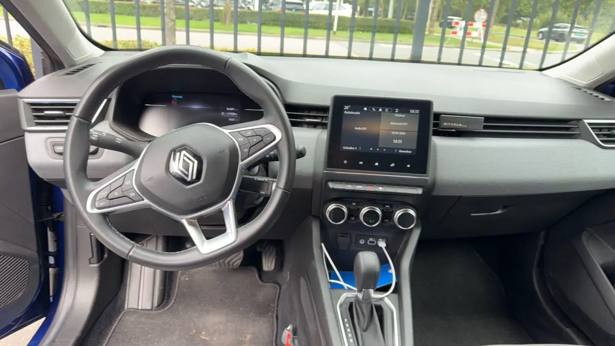 E-Tech full hybrid 145 evolution | Apple Carplay/Android Auto | Pack Look |