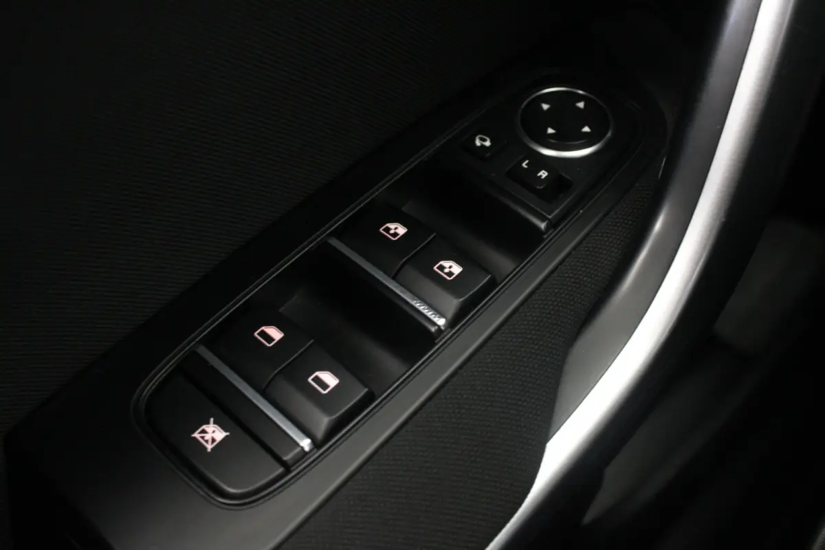 1.0 T-GDi DynamicLine |Camera|Navi|