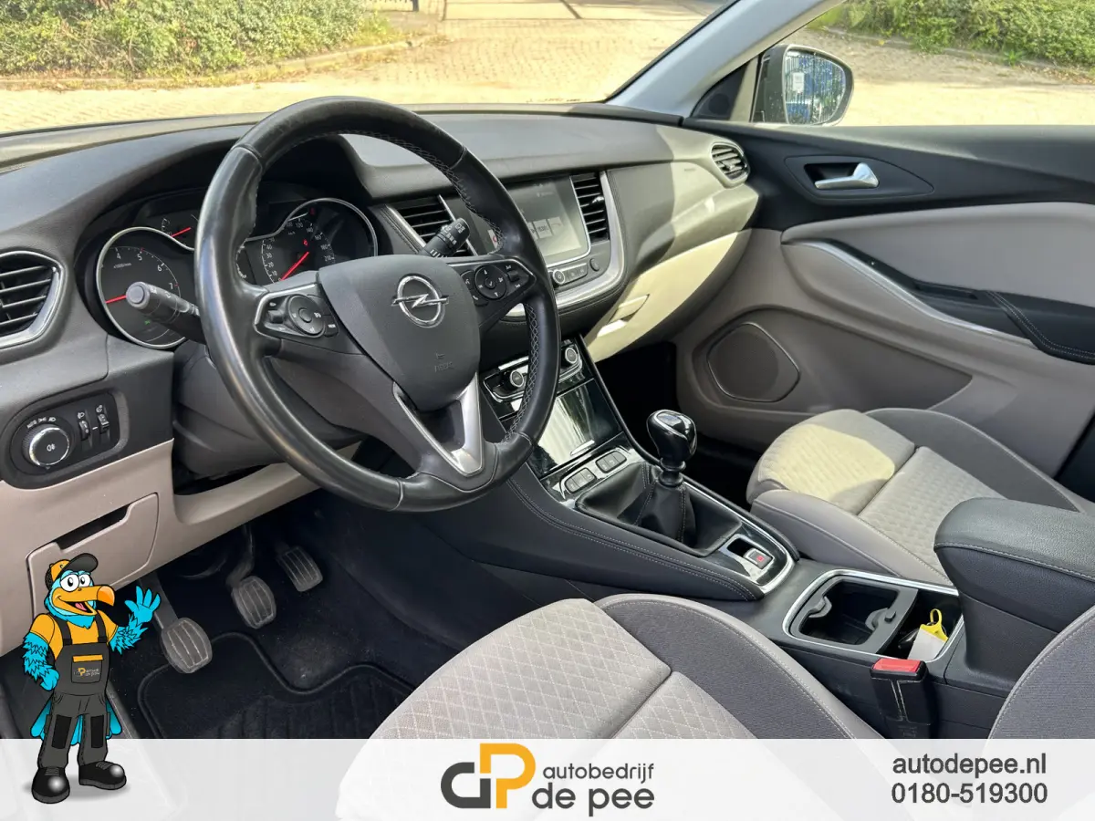 1.2 Turbo Business Executive GARANTIE/NW.DISTRI/CARPLAY/CLIMA/CAMERA/CRUISE/NAVI/TREKHAAK rijklaarprijs!