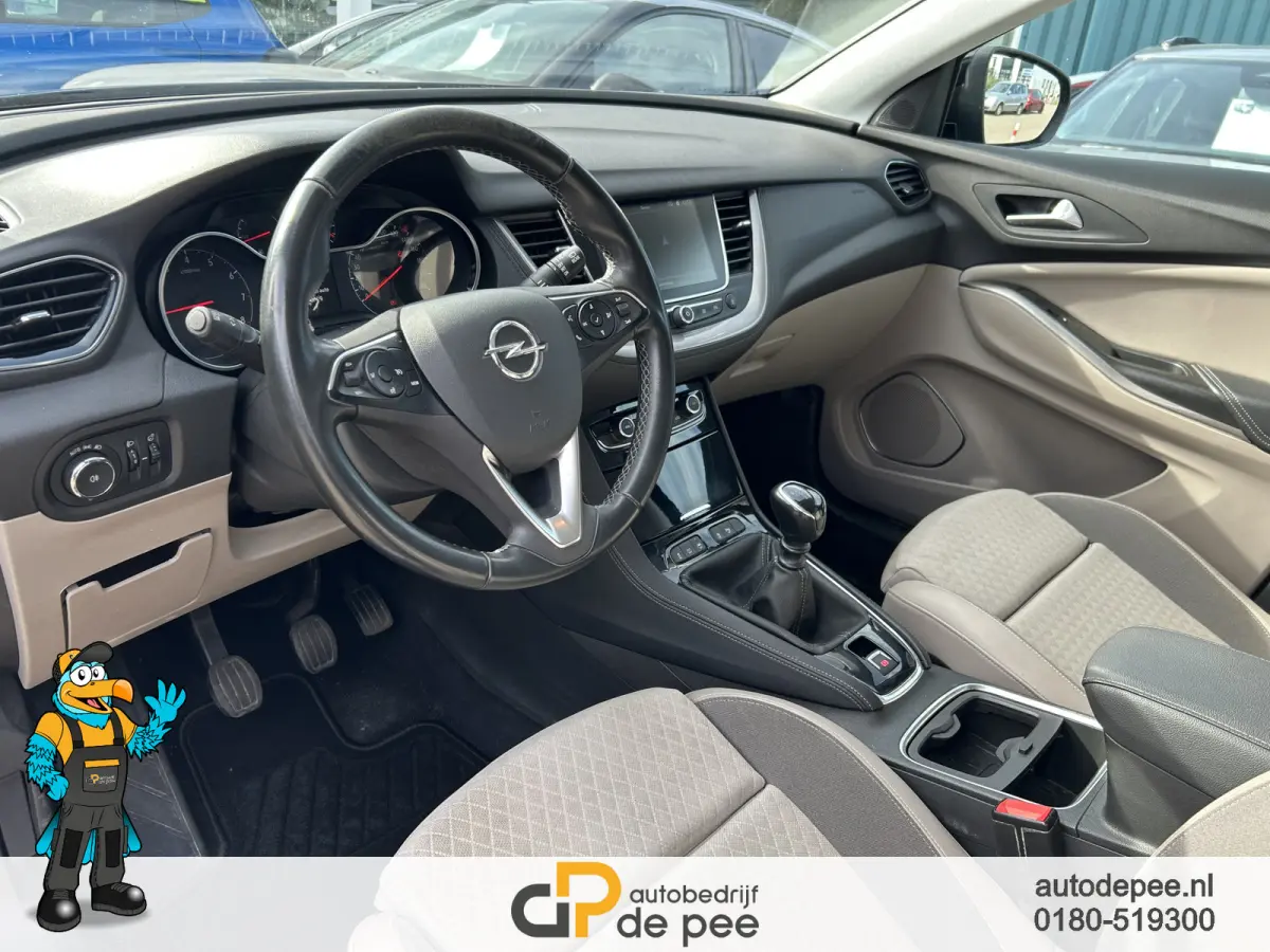 1.2 Turbo Business Executive GARANTIE/NW.DISTRI/CARPLAY/CLIMA/CAMERA/CRUISE/NAVI/TREKHAAK rijklaarprijs!