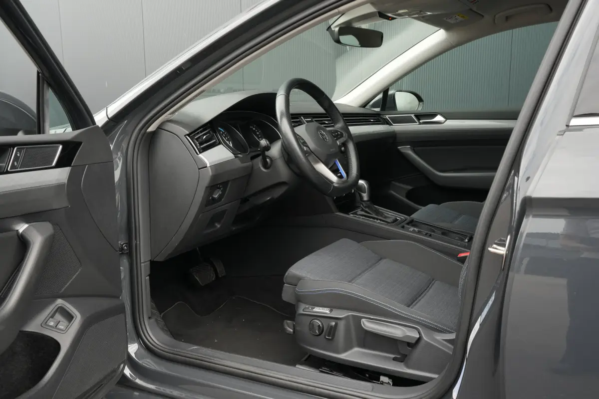 1.4 TSI PHEV GTE Business SOH 92% | Achteruitrijcamera | Cruise control adaptief | Keyless entry