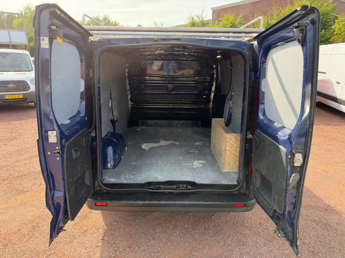 1.6 dCi T29 L1H1 Navigatie / Airco / Imperiaal