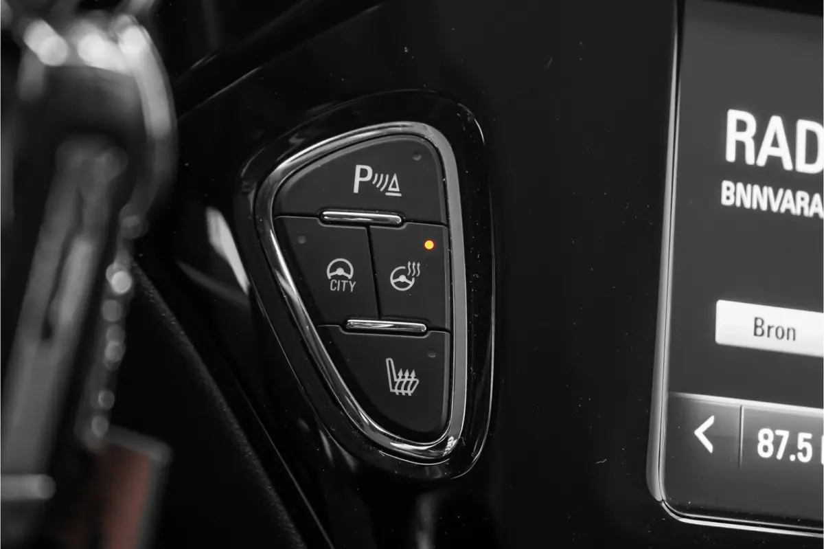 1.4 Unlimited Stuur & Stoelverw Climate Bluetooth