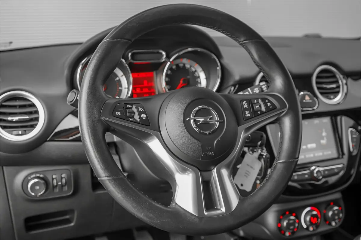 1.4 Unlimited Stuur & Stoelverw Climate Bluetooth