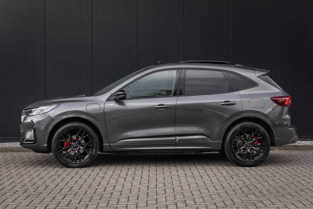 2.5 PHEV ST-Line X | Full options incl. trehaak & Black Pack | BTW auto