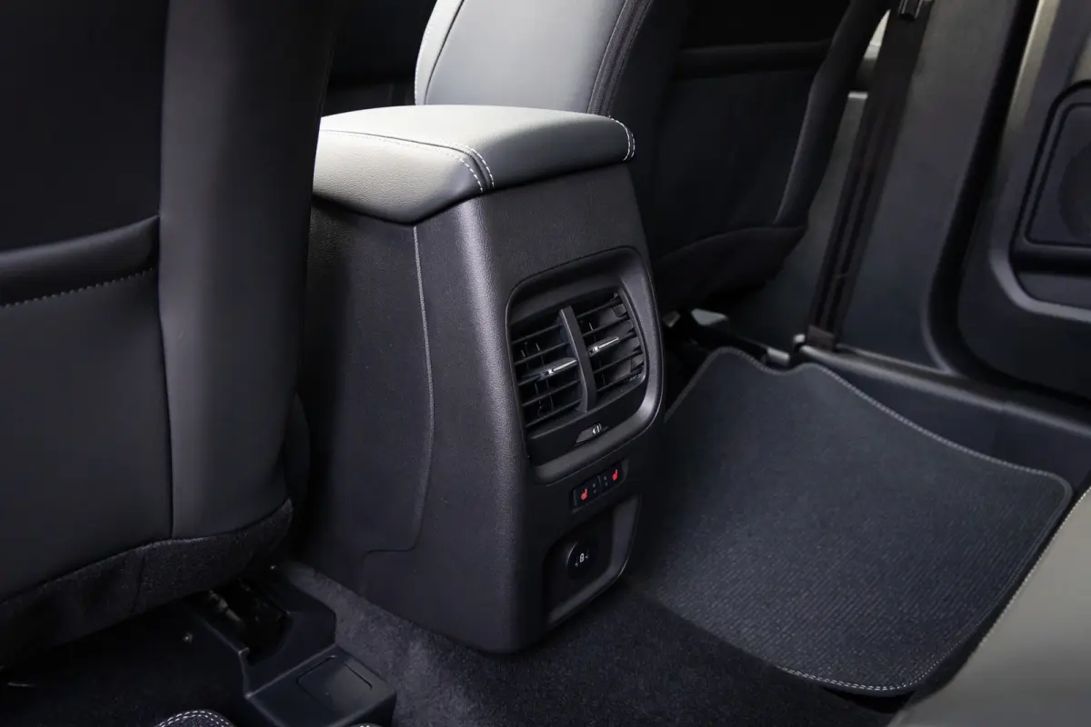 2.5 PHEV ST-Line X | Full options incl. trehaak & Black Pack | BTW auto