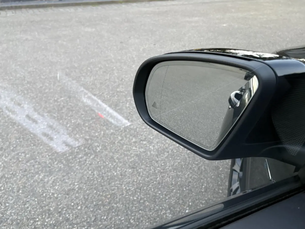 4MATIC Premium Plus VAN: € 43.900- VOOR: € 39.877,- UW HERFSTVOORDEEL: € 4.023,-| PANO| ELEKTRISCHE STOELEN MET MEMORY| ADAPTIVE CRUISE CONTROL| ELEK. TREKHAAK| SFEERVERLICHTING| ELEKT