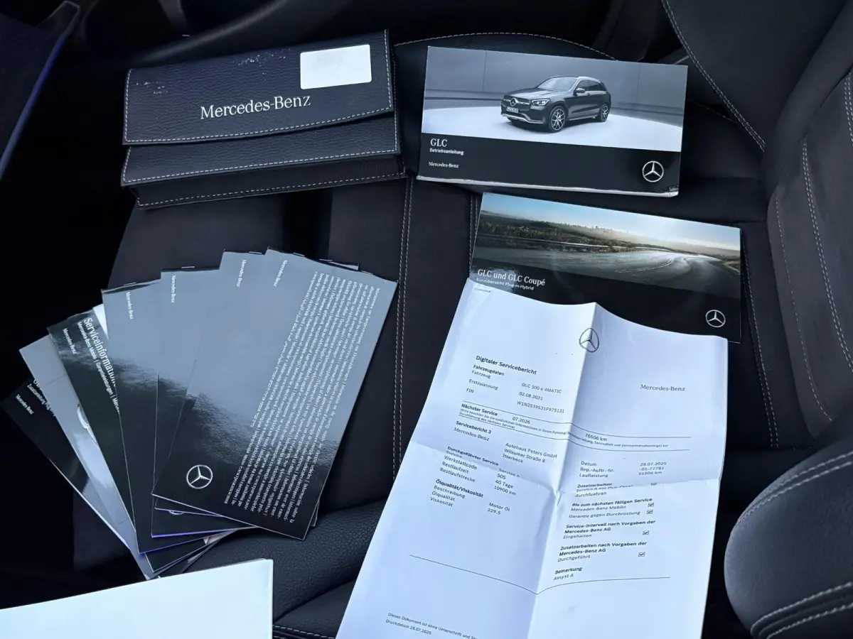 4MATIC Premium Plus VAN: € 43.900- VOOR: € 39.877,- UW HERFSTVOORDEEL: € 4.023,-| PANO| ELEKTRISCHE STOELEN MET MEMORY| ADAPTIVE CRUISE CONTROL| ELEK. TREKHAAK| SFEERVERLICHTING| ELEKT