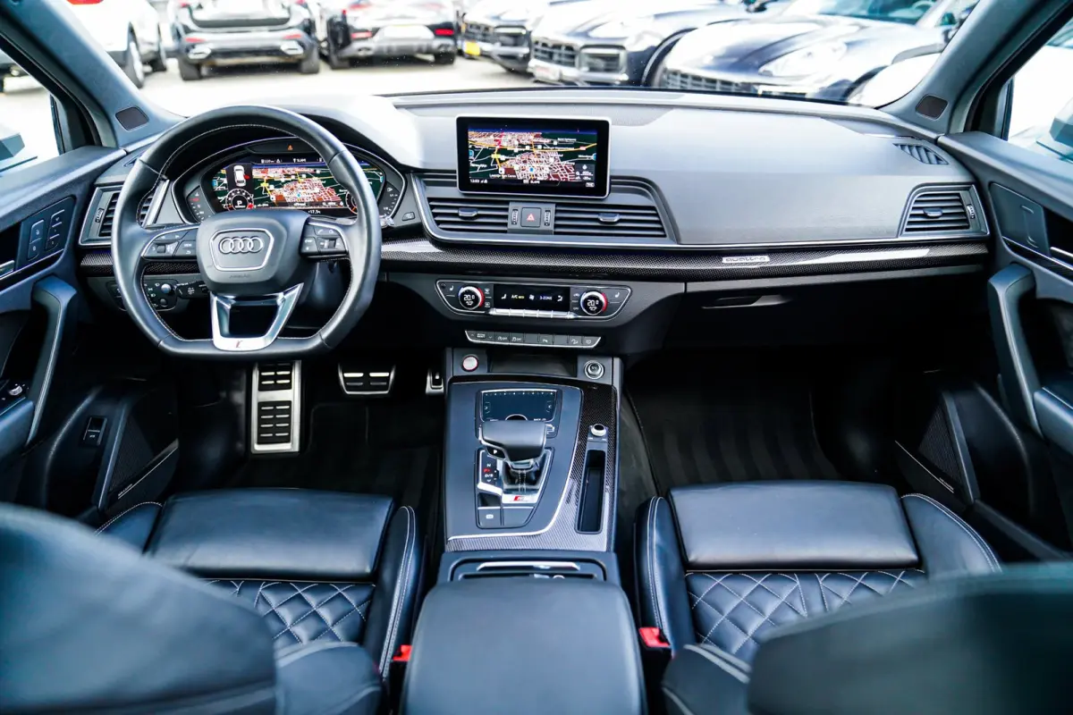SQ5 3.0 TFSI SQ5 quattro Pro Line Plus | Carbon Pakket | Bang&Olufsen | Trekhaak | Panorama | RS Zetels | Head up | ACC | LED