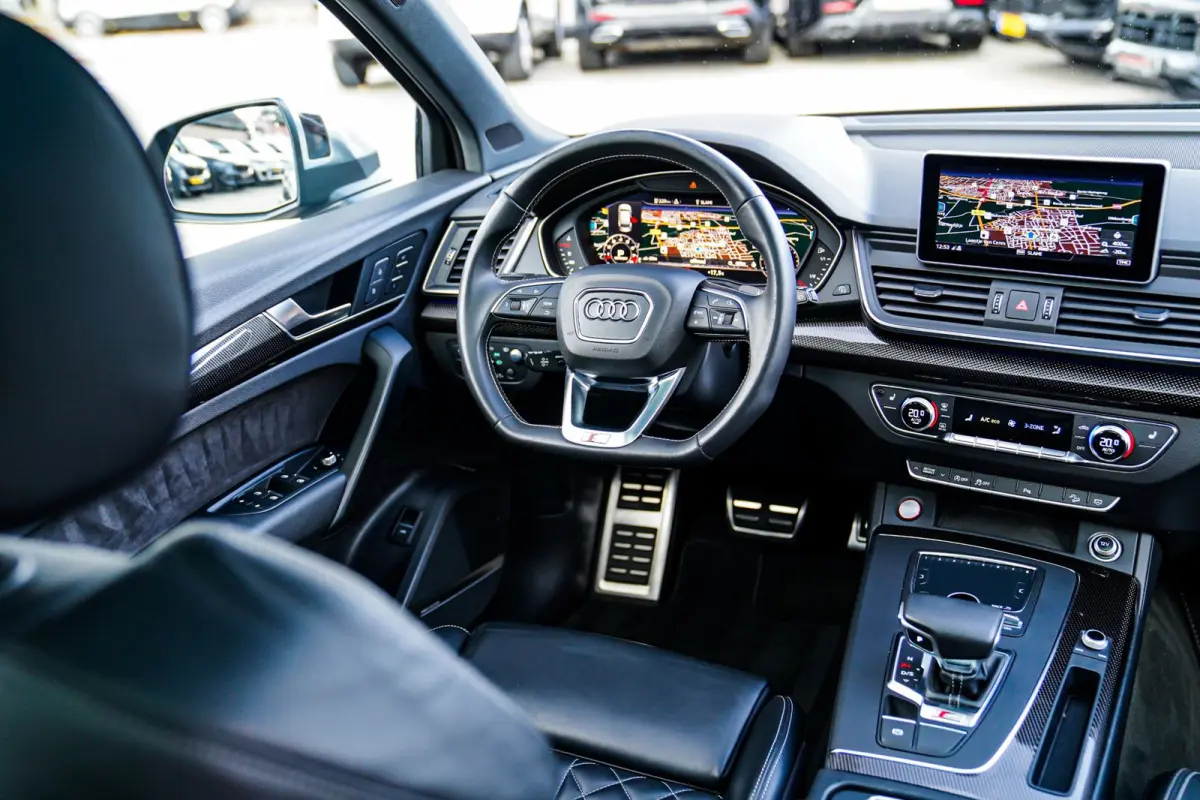 SQ5 3.0 TFSI SQ5 quattro Pro Line Plus | Carbon Pakket | Bang&Olufsen | Trekhaak | Panorama | RS Zetels | Head up | ACC | LED